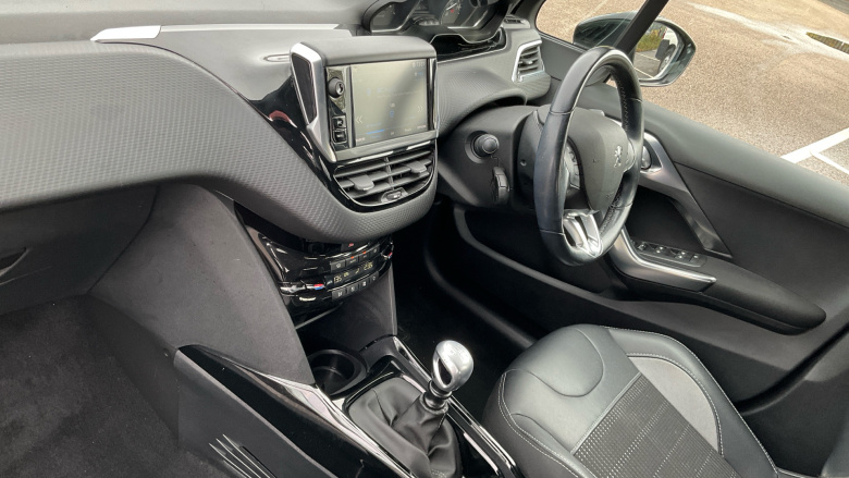 Peugeot 2008 1.2 PureTech 130 Allure 5dr Petrol Estate